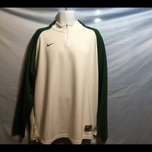 Nike Team Sports pull over